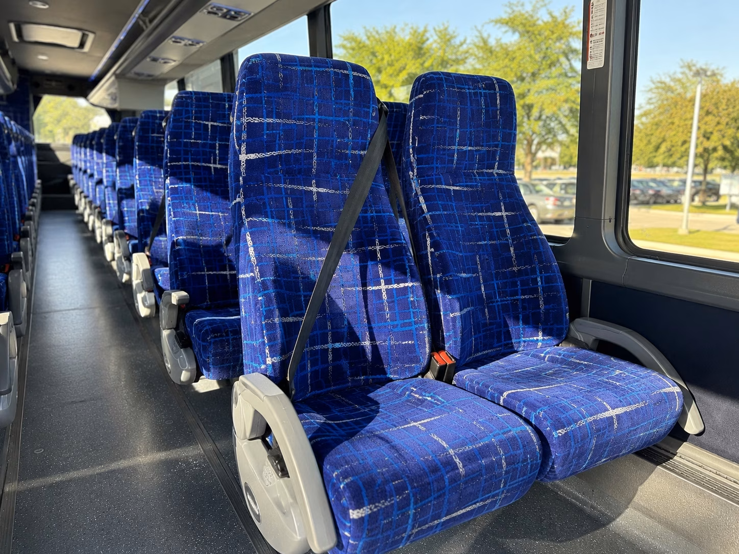 compare springfield bus rentals from a network of companies in minutes