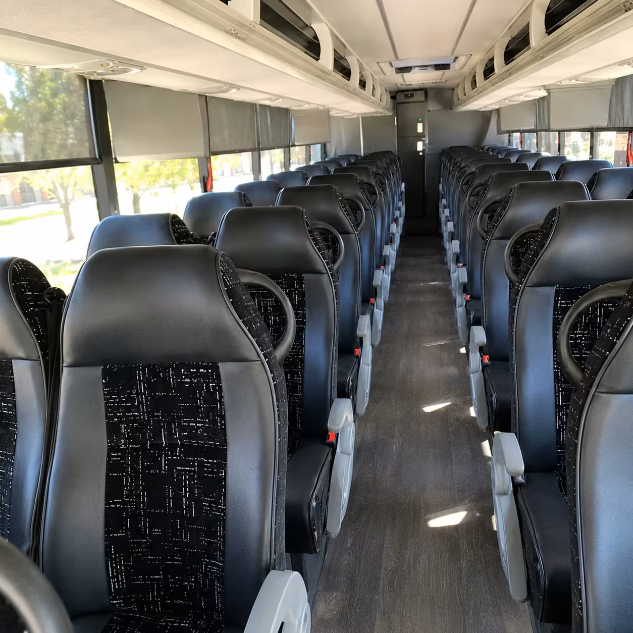 sports team charter bus rentals from springfield massachusetts