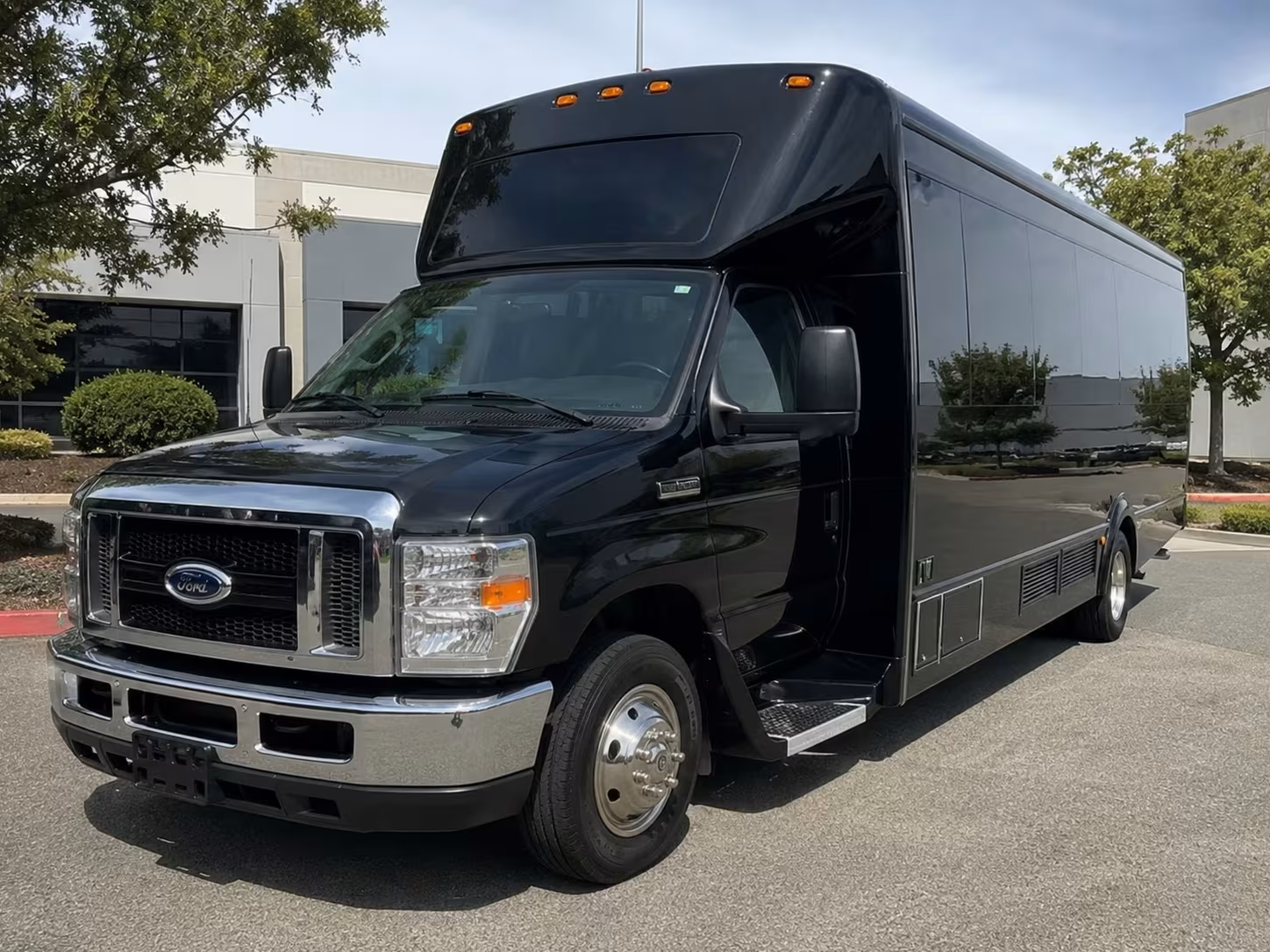 springfield high school prom party bus rentals